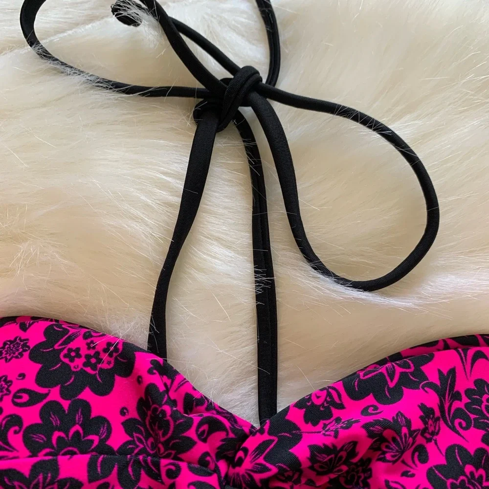 Women’s xhilaration bikini top - Picture 3 of 7
